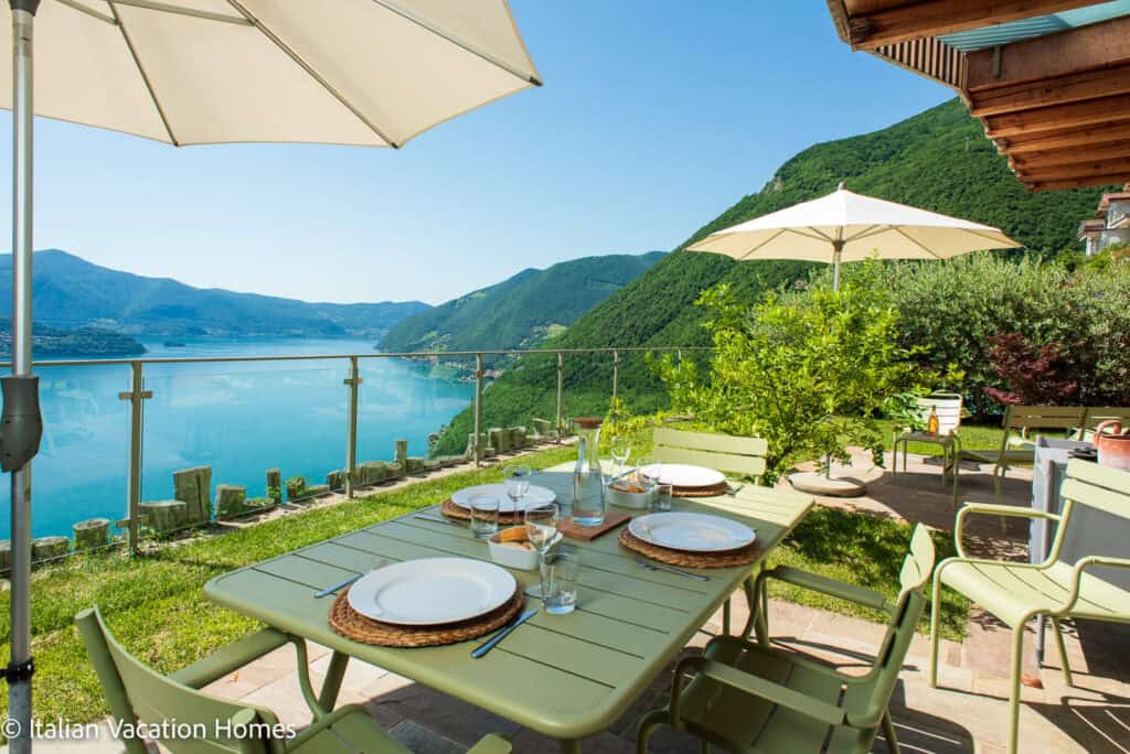 Italian_Vacation_Homes_Panoramic_Villa36