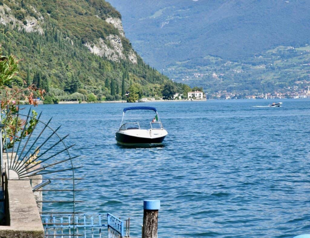 Maison Turquoise du Lac, appartamento a Predore sul Lago d'Iseo